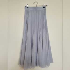 Pleated Chiffon Midi Skirt Light Gray M